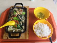 双椒烤鱼饭-东华大学第一食堂(松江校区店)