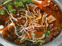 -老五鸡丝豆花面粉(瑞金北路68号院店)