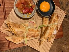 -HIGH FIVE哈福手工汉堡(桂林路店)