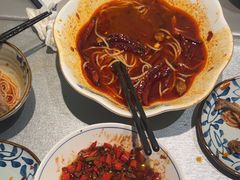 -老三样 · 江西菜馆(前海壹方汇店)