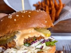 -Ribs & Burgers The Rocks