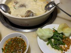 -小骨煲金华砂锅(转塘金街美地店)