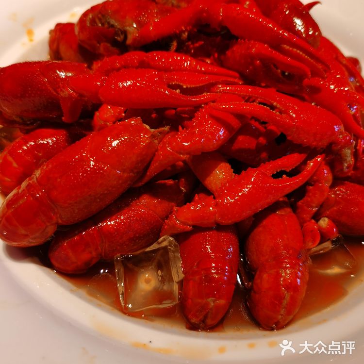 夏天最美小龙虾