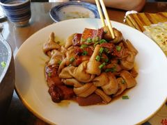小坛肉豆腐扣-95号酱骨·一块豆腐(展春园西路店)