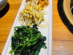 -炼火烤肉店