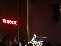 -TZ House音乐现场(来福士中心店)