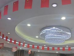 -咿呀口腔(光谷分院)