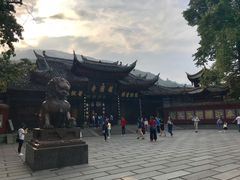 -峨眉山报国寺
