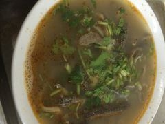 -春雨羊汤店(广开四马路总店)