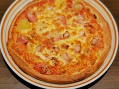 培根鸡肉双拼披萨-萨莉亚意式餐厅(杭州滨江天街店)