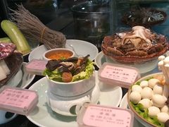 -浩运·海鲜青岛菜·海胆水饺(石老人店)