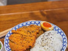 咖喱猪排定食-肥朵食堂(带梦胡同店)