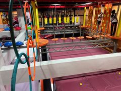 -DEDE APU潮玩运动聚乐部(观音桥店)