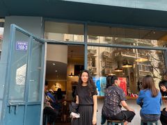 门面-Be Lived Cafe比例咖啡(摩天轮店)