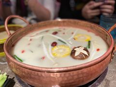 北京烤鸭加黑胡椒猪肚鸭架锅-三人行骨头王火锅(长寿店)