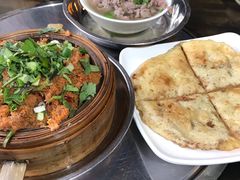 -乐山食古香跷脚牛肉