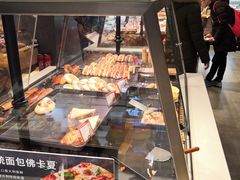 面包甜点陈列柜-巴黎贝甜(大宁国际商业广场店)