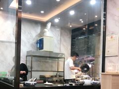 -白翔甜食店