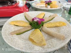-墨脱石锅椰子鸡•海鲜糟粕醋(榆亚路店)