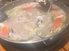 -亮欢寨酸汤鱼(沙冲路店)
