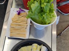 -生活如沸·顺德水牛奶火锅(大学路店)