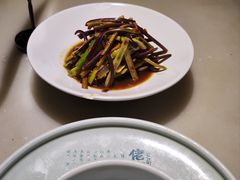 -佬麻雀·剁椒鱼头(京基KK One店)