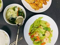 -爱月宝月嫂·育儿嫂(哈尔滨总店)