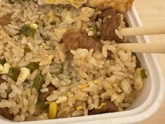 -老头爱马仕酸豇豆炒饭(丰富路店)