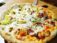 佛伦萨鲜榴莲披萨-盘炉forenza·云贵川融合小食堂 ( 钟楼中柳巷店)