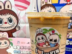 -瑞幸咖啡(新理想大厦店)