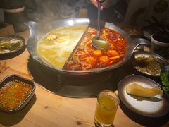 台式麻辣锅-湊湊火锅·茶憩(杭州湖滨银泰in77店)