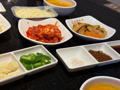 -木槿花韩式炭烤·熟成肉工坊(孙文东路店)