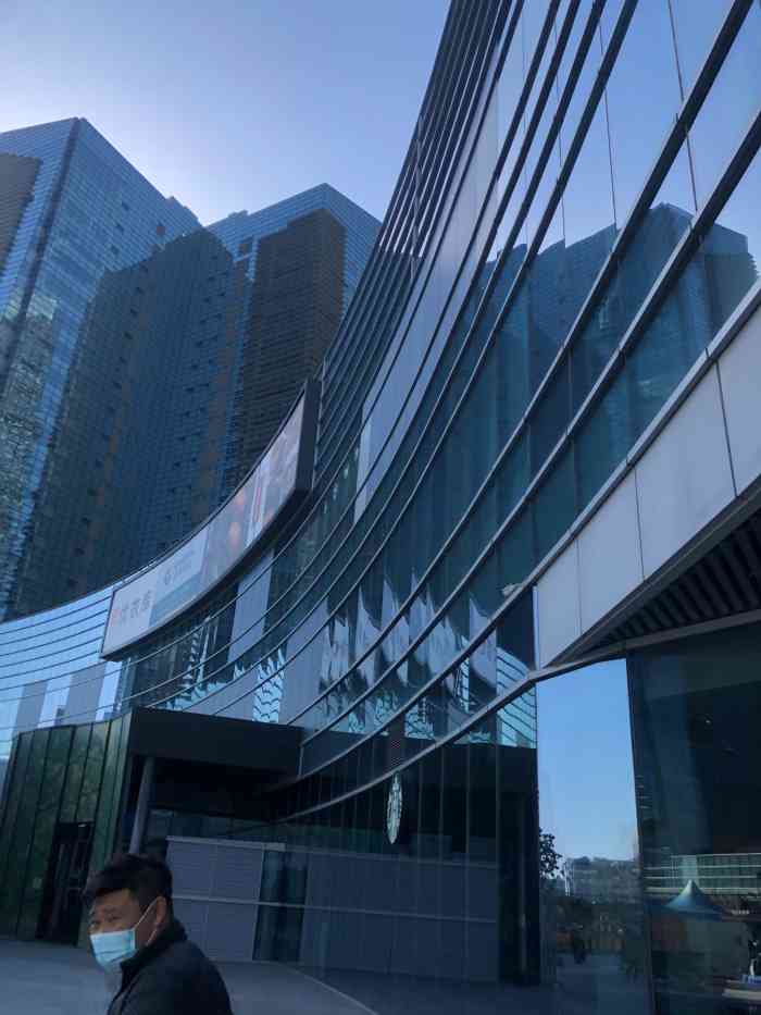 大族广场mall&more-"看《我家那女》被何文娜种草的这家店,在亦.