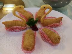 椿记榴莲酥-椿记烧鹅(叠彩店)