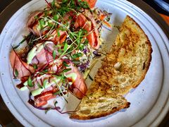 烤三文鱼沙拉-O'mills Sourdough Bakery&Bistro(永嘉路店)