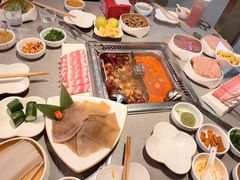 -海底捞火锅(世豪广场店)