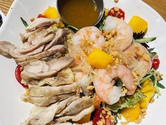 鲜柚芒果沙拉-HELLO 27 意面·沙拉·帕尼尼