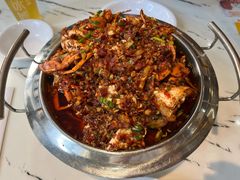 -凤凰路何眼镜香辣蟹(花果园店)