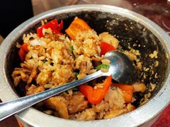 当红小炒肉石锅饭-新白鹿餐厅(爱琴海购物中心店)