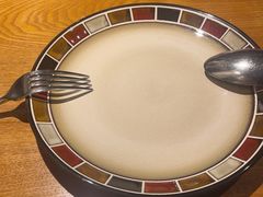 -JINNS锦时 steak&pizza(浸信会礼拜堂旧址店)