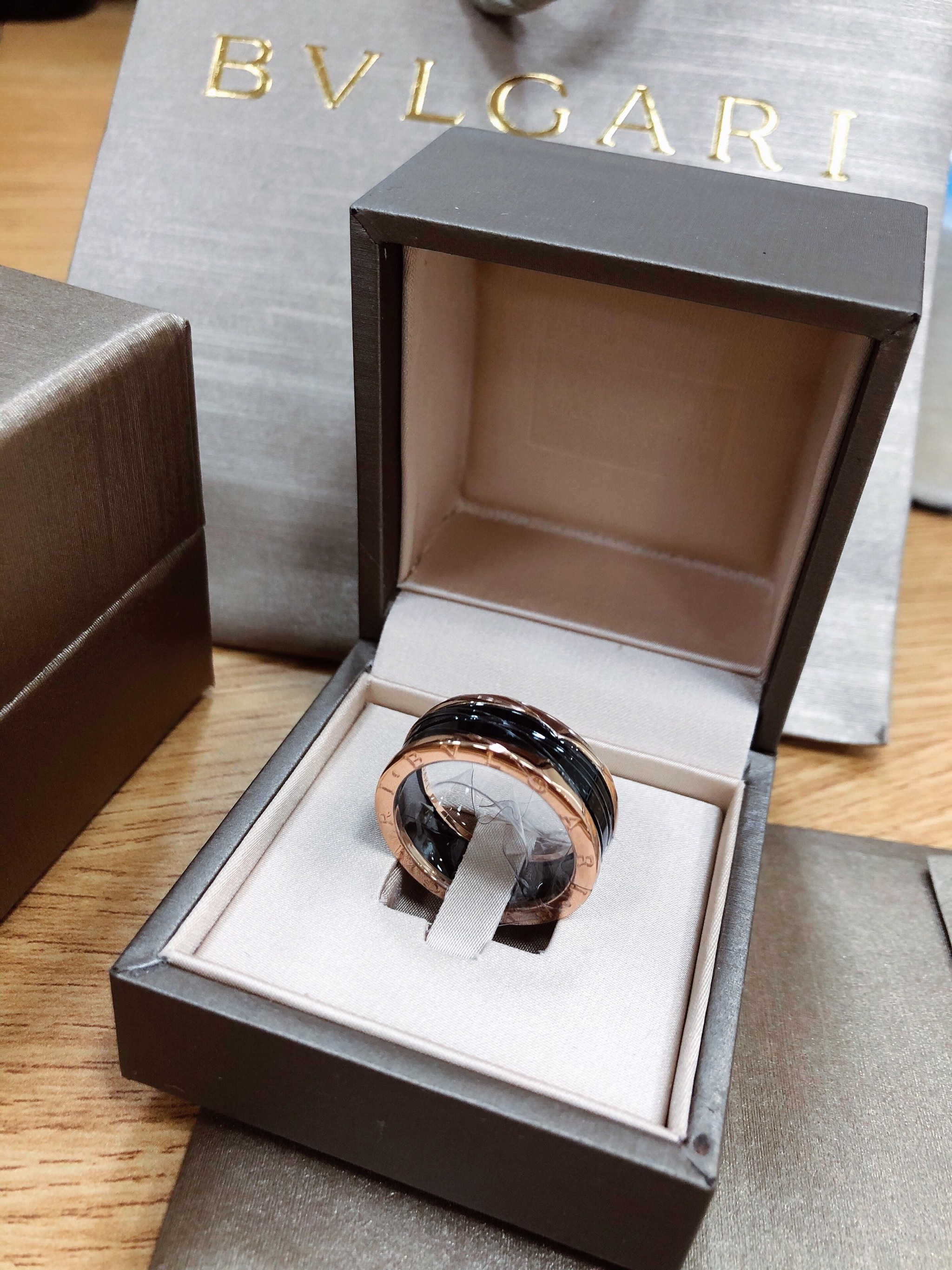 宝格丽bvlgari