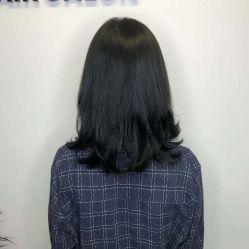 -V8潮牌·接发烫染连锁