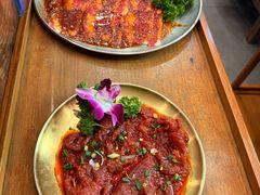 -明洞阿姨·韩式酱蟹烤肉·创意料理(方庄店)