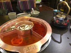 -滇釜火锅·能喝汤的火锅(车公庄店)