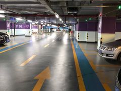 -金虹桥国际中心·停车场