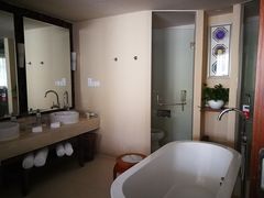 -三亚亚龙湾雅高美爵酒店