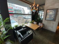 靠窗位-LYFATTI 莱芙缇(赣水路店)