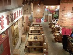 -旧街市鲜货老火锅(大光路店)