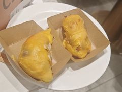 -金马门国际美食百汇(珞喻路店)