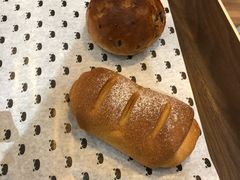 -沁屋面包店(人民东路店)